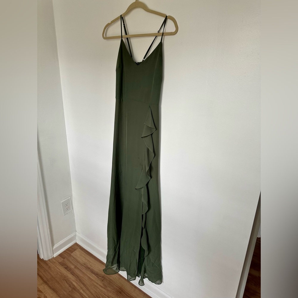 Green Full Length Formal Dress. No alterations. Adjustable straps.